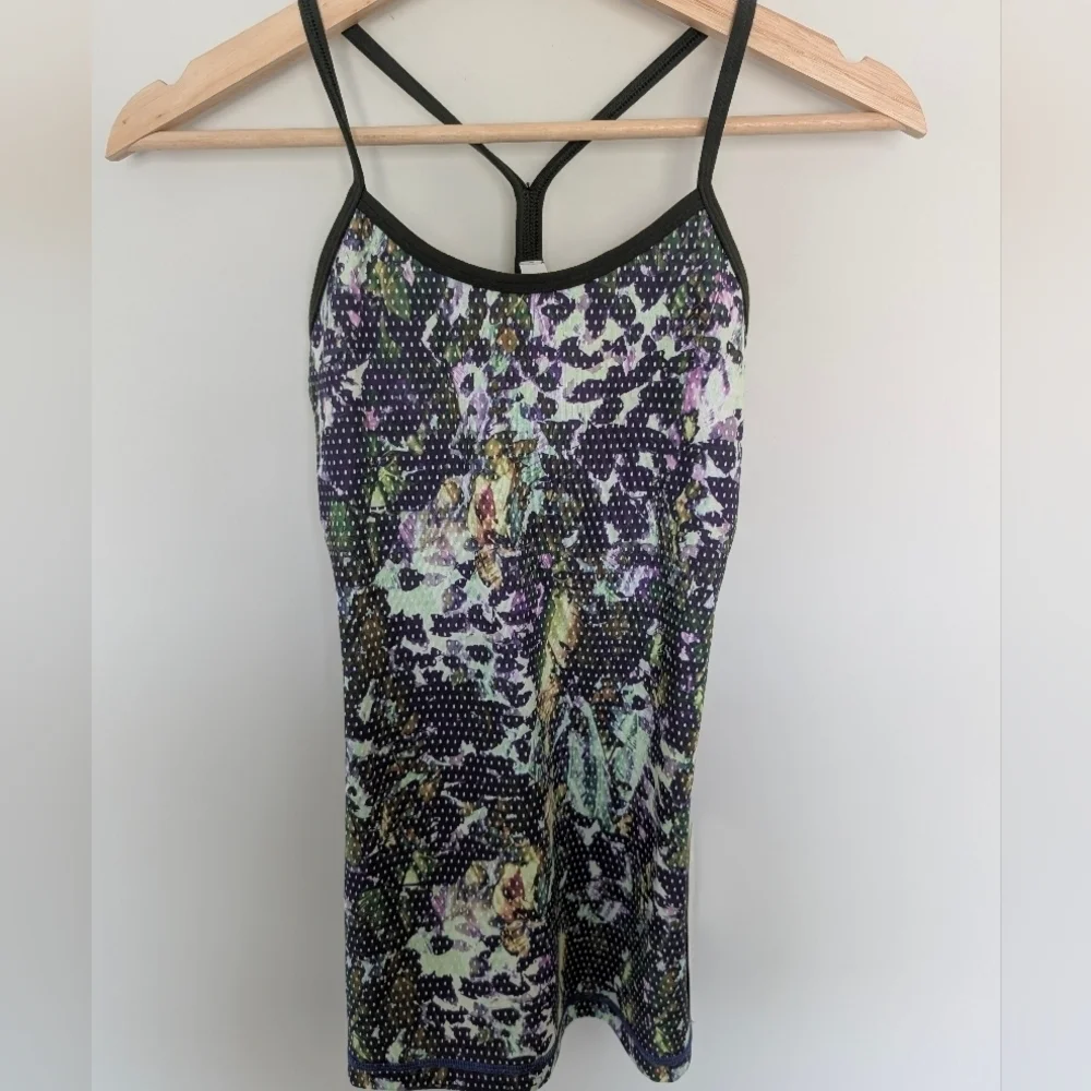 Lululemon Power Y Tank Top 2 Floral Sport White Gator Green Yoga Athletic